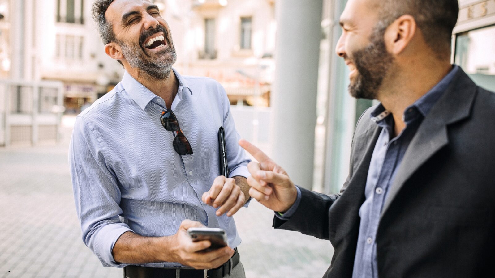 Bagaimana Cara Menyampaikan Tanggapan yang Baik dan Efektif dalam Berbagai Situasi