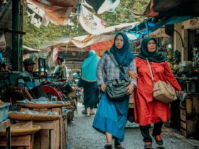 Ciri-Ciri Sistem Ekonomi Tradisional dan Perannya dalam Kehidupan Masyarakat