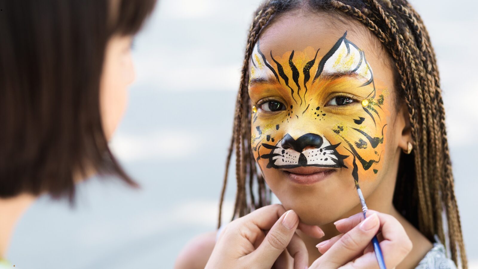 Mengenal Seni Face Painting dan Teknik Dasarnya