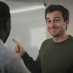 Kalimat Pasif Adalah Pengertian Ciri Ciri Contoh dan Cara Membuatnya