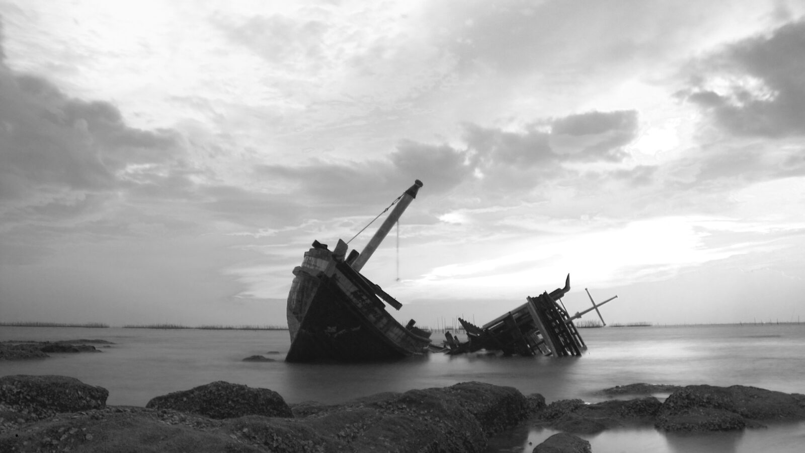Sejarah Kapal Karam Terkenal di Indonesia dan Penemuan Arkeologi Bawah Laut